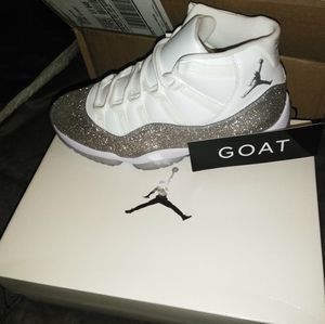 Jordan 11 *silver